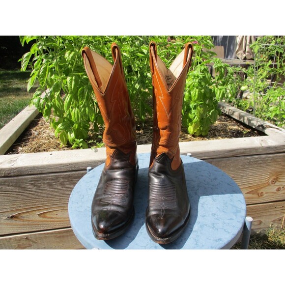 VINTAGE Tony Lama Cowboy Boots Men 9 B Narrow Brown Leather Pointed Toe West USA - Picture 3 of 14